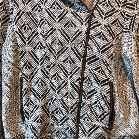 LUCKY BRAND Size L hooded sweater - Picture 3 of 6